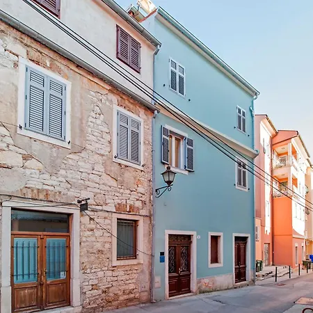 Apartman Rm With Terrace