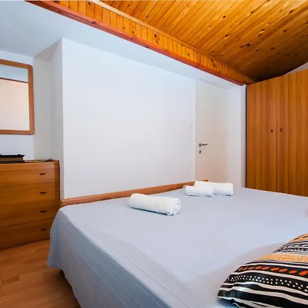 Apartman Rm With Terrace