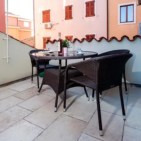 Rm With Terrace Rovinj